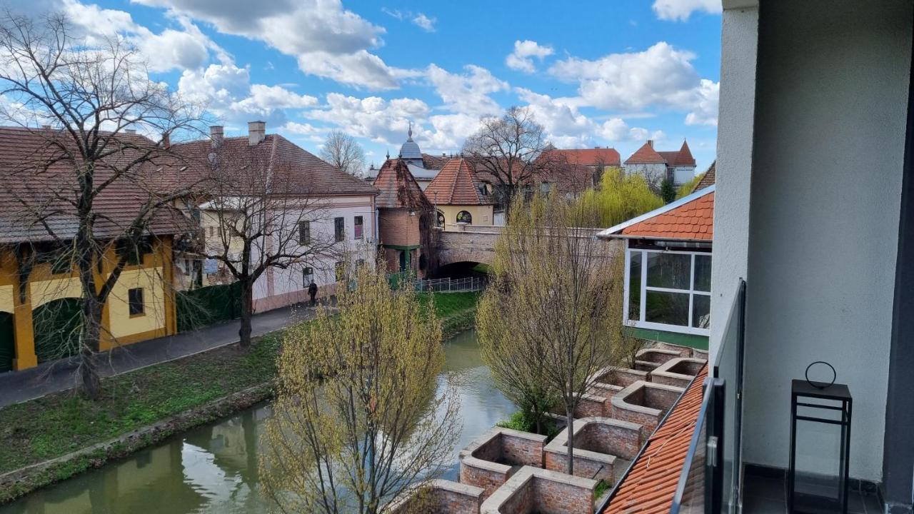Viktoria Apartman Gyula Dış mekan fotoğraf