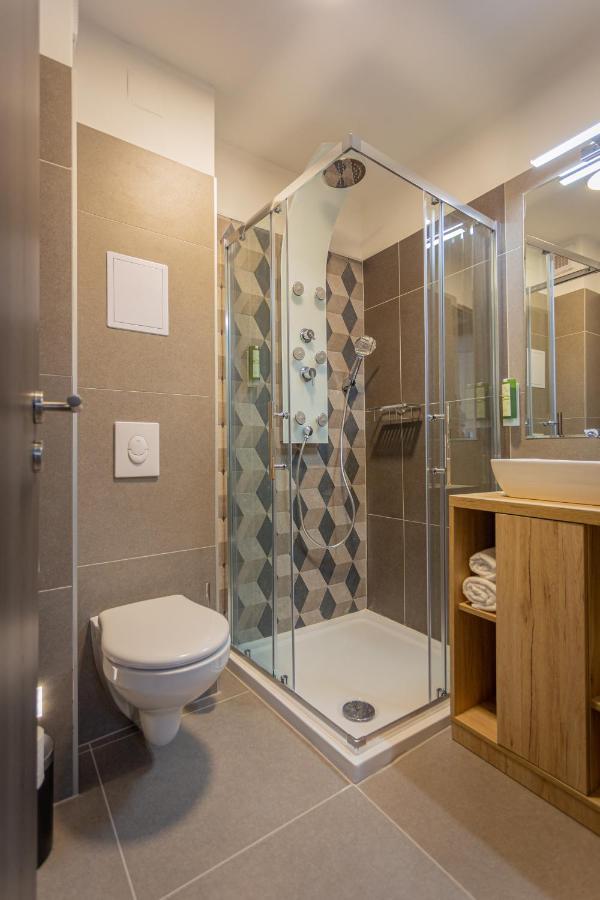 Viktoria Apartman Gyula Dış mekan fotoğraf