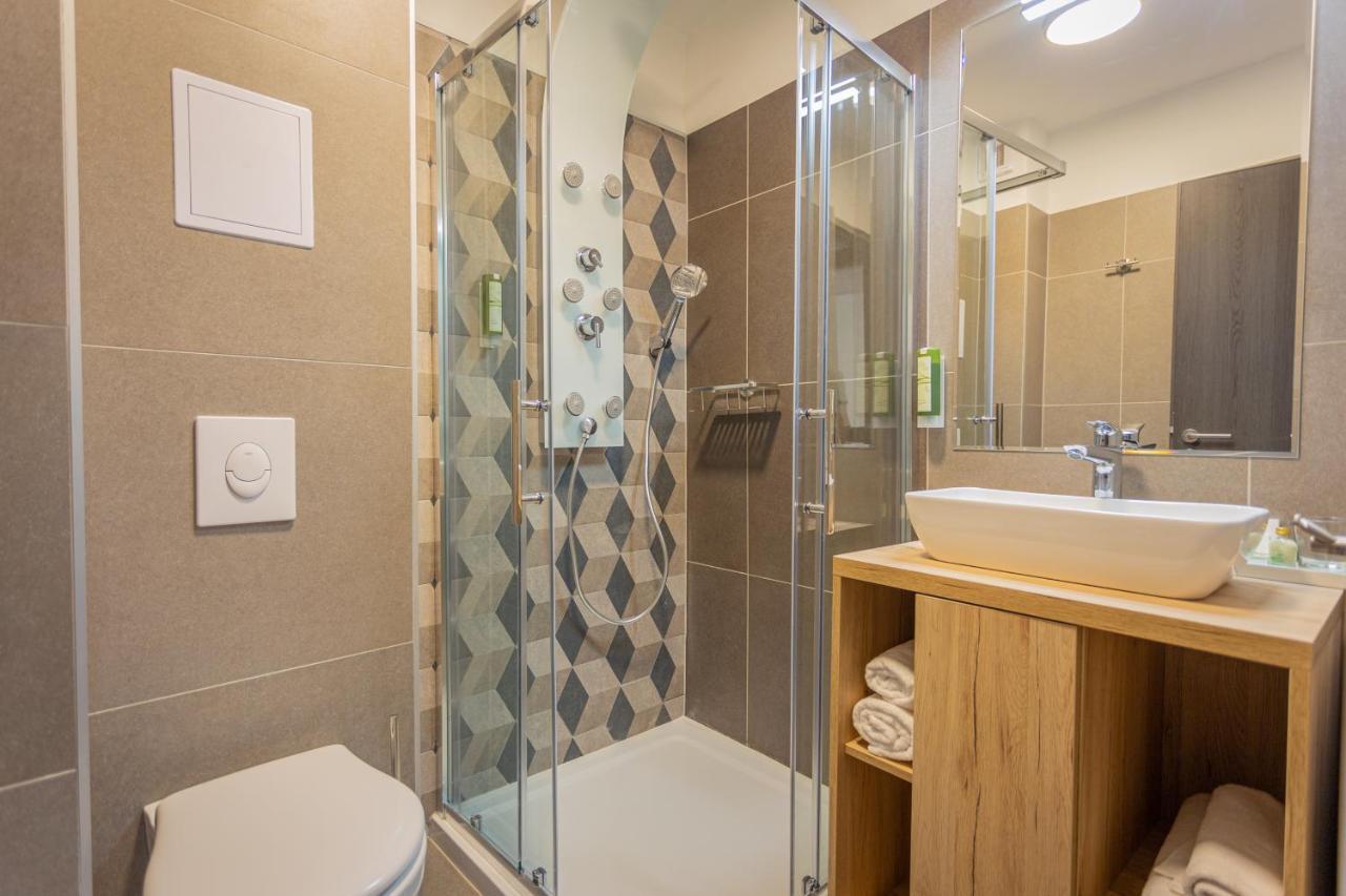 Viktoria Apartman Gyula Dış mekan fotoğraf