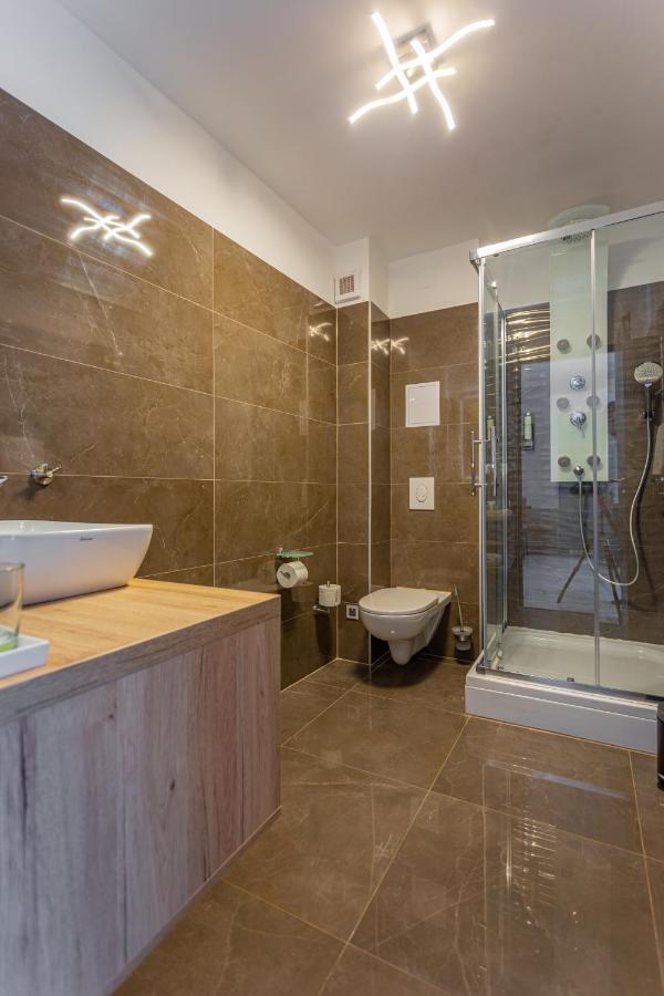 Viktoria Apartman Gyula Dış mekan fotoğraf